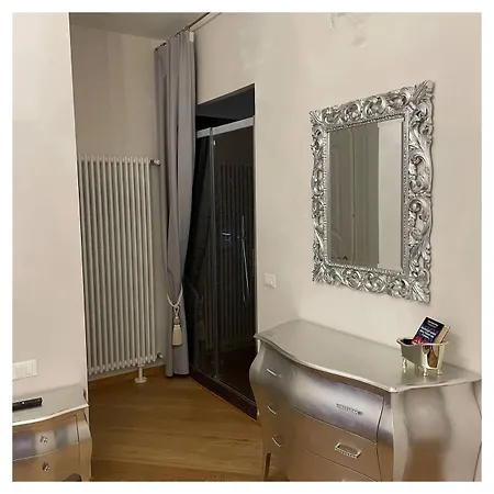 Luxury Castelletto Appartament 公寓 *