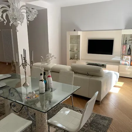 Luxury Castelletto Appartament