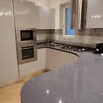 Luxury Castelletto Appartament