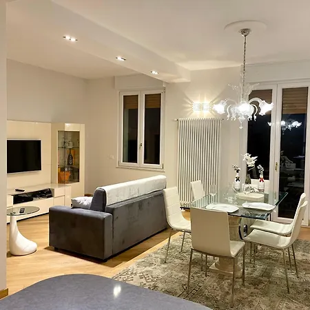 Apartament Luxury Castelletto Appartament *