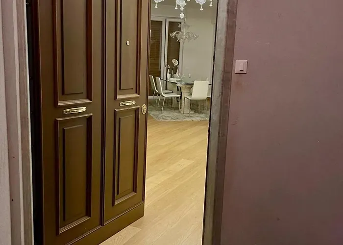 Luxury Castelletto Appartament * Cenova